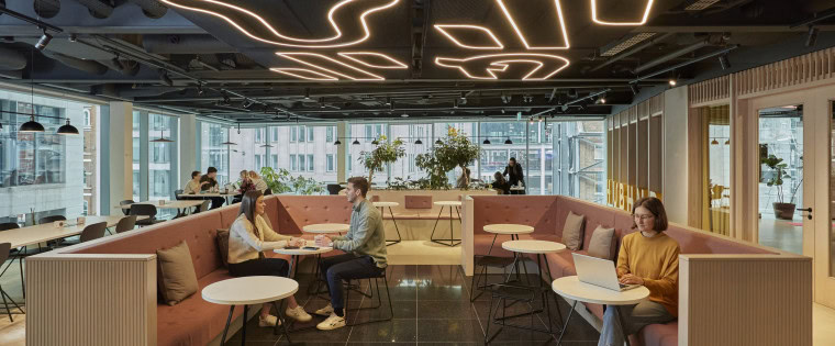 HubHub Business Lounge